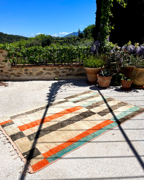 Striped Underground RUG