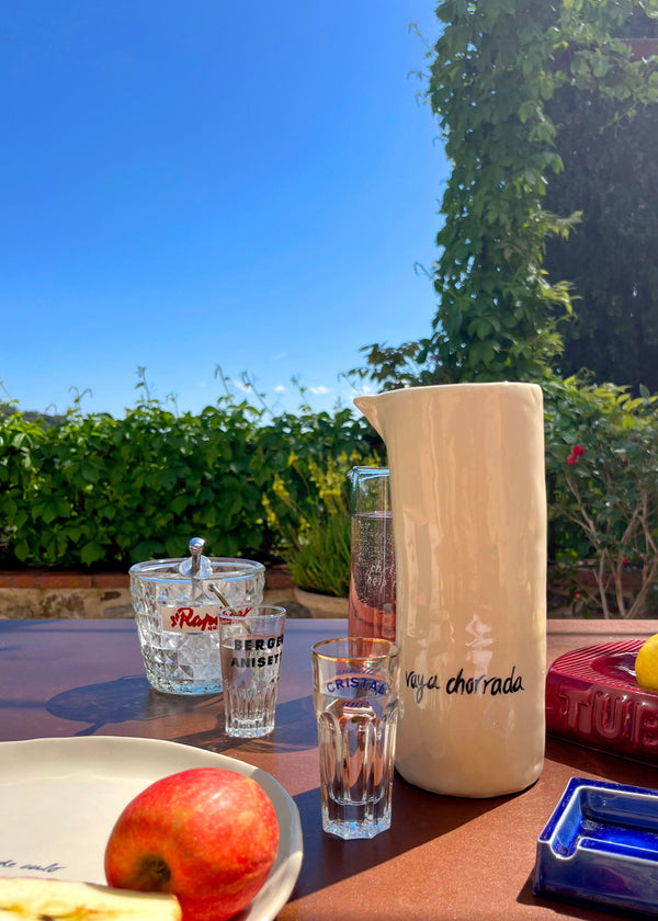 VAYA CHORRADA LARGE SERVING PITCHER