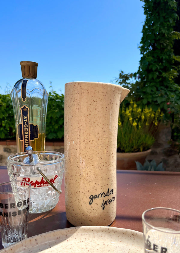GARRULOS FOREVER LARGE SERVING PITCHER