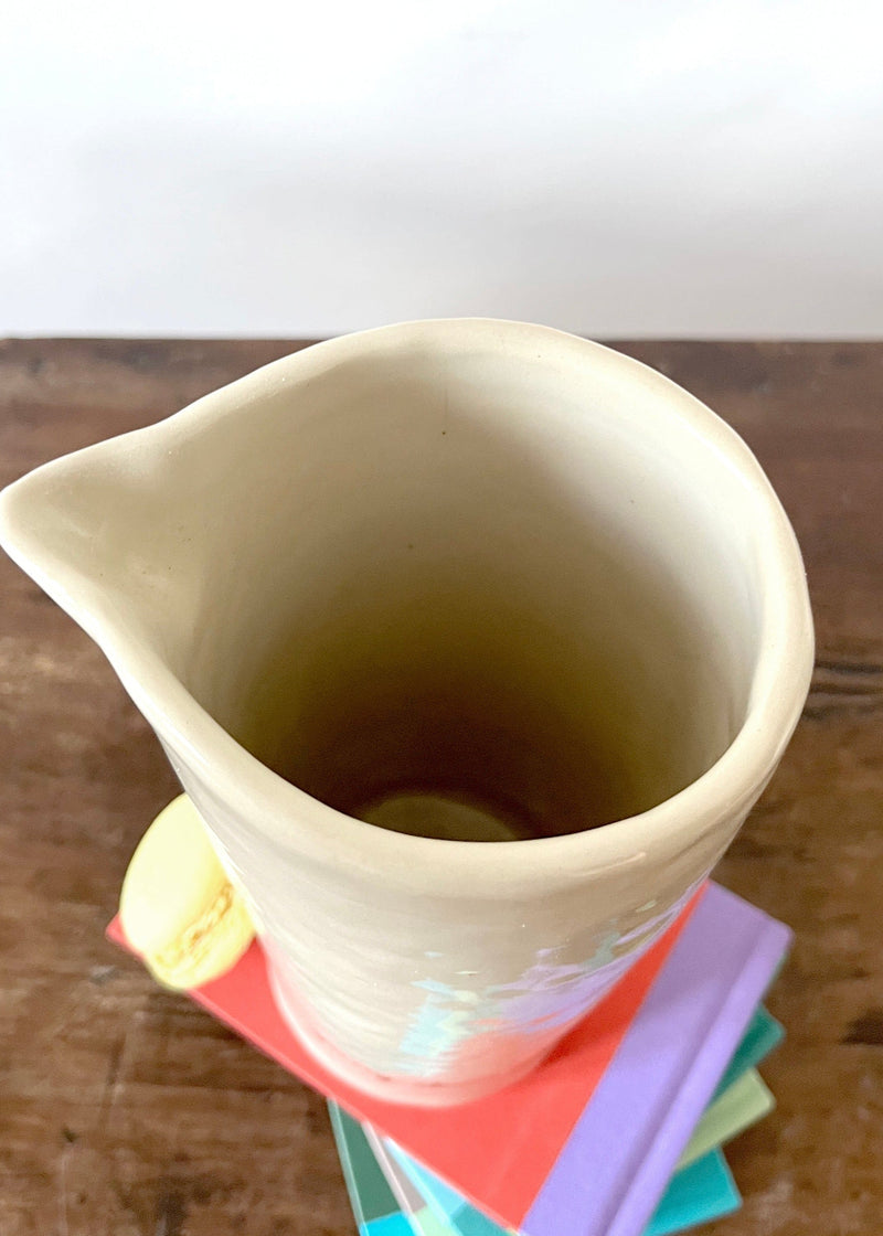 GOING DOWN HARD LARGE SERVING PITCHER