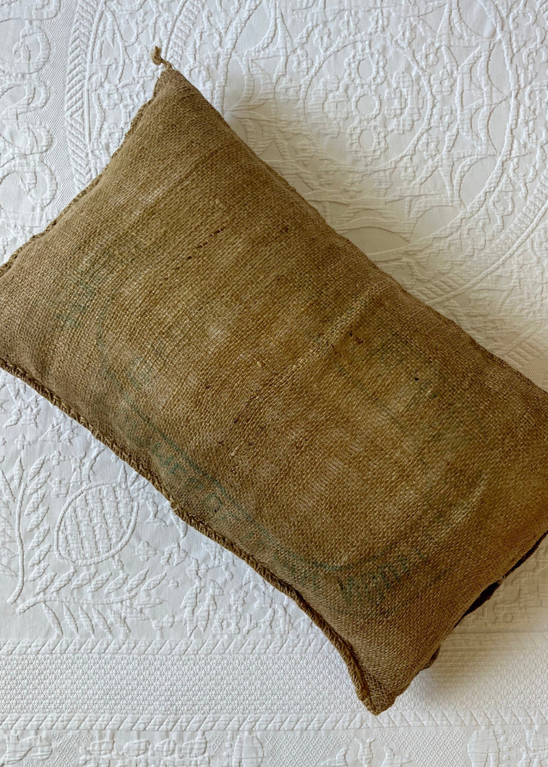 NOUVELLES PDT  THROW PILLOW