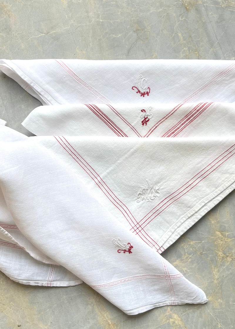 RED LINEN NAPKINS, SET OF 4